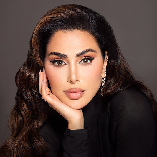 عدسات ديفا  بيتون